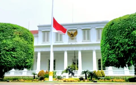 Sikat Pak...! Sejumlah Menteri Golkar dan Kepala Lembaga Dipanggil ke Istana
