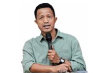 Lucius Karus: Usulan Bahlil Soal Pilkada Tak Langsung Tak Berdasar