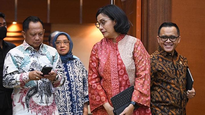 Kecolongan Pbb 250% Di Pati: Pengamat Minta Presiden Copot Sri Mulyani Dan Tito Karnavian Dari Jabatanya