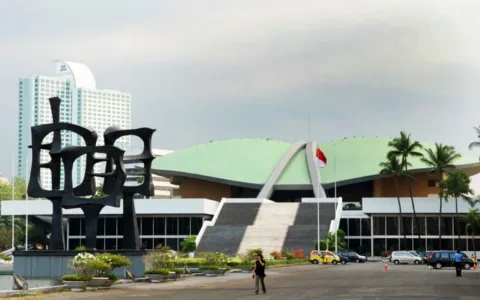 ICW Keluhkan Sulitnya Akses Informasi di DPR, Tim Advokasi Diusir Saat Doorstop
