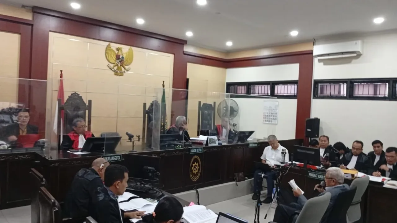 Ahli Bongkar Modus Pemalsuan Surat Terdakwa Mafia Tanah Charlie Chandra
