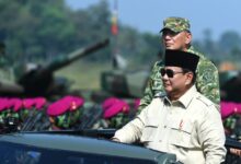 Presiden Prabowo Berikan Amanat Dalam Upacara Gelar Pasukan Operasional