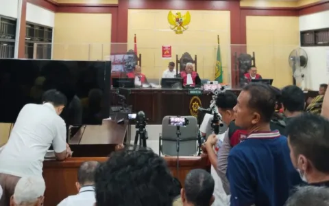 Mantap, Charlie Chandra Terdakwa Mafia Tanah Divonis 4 Tahun Penjara