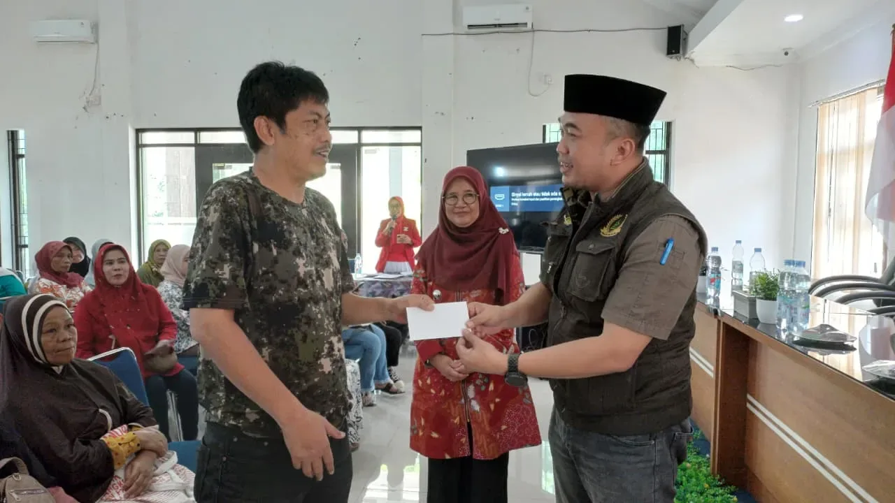 Sosialisasi Wakaf dan Penyaluran Manfaat Program Qardhul Hasan