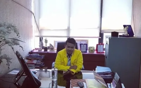 Pengamat Nilai Bahlil Lahadalia Layak Dicopot dari Kabinet Prabowo