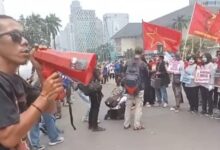 Aktivis Desak Bupati Dewi Dan Wakilnya Iing Mundur Soal Kerja Sama Sampah
