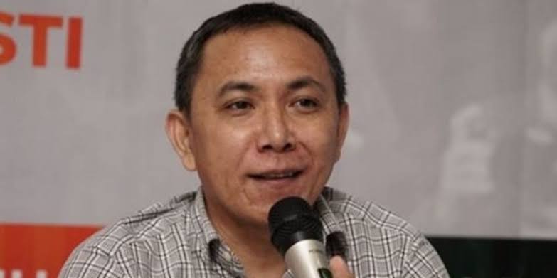 Jerry Massie: Isu Munaslub Golkar Bukan Hoaks, Bahlil Dan Mekeng Bukan Pemilik Partai