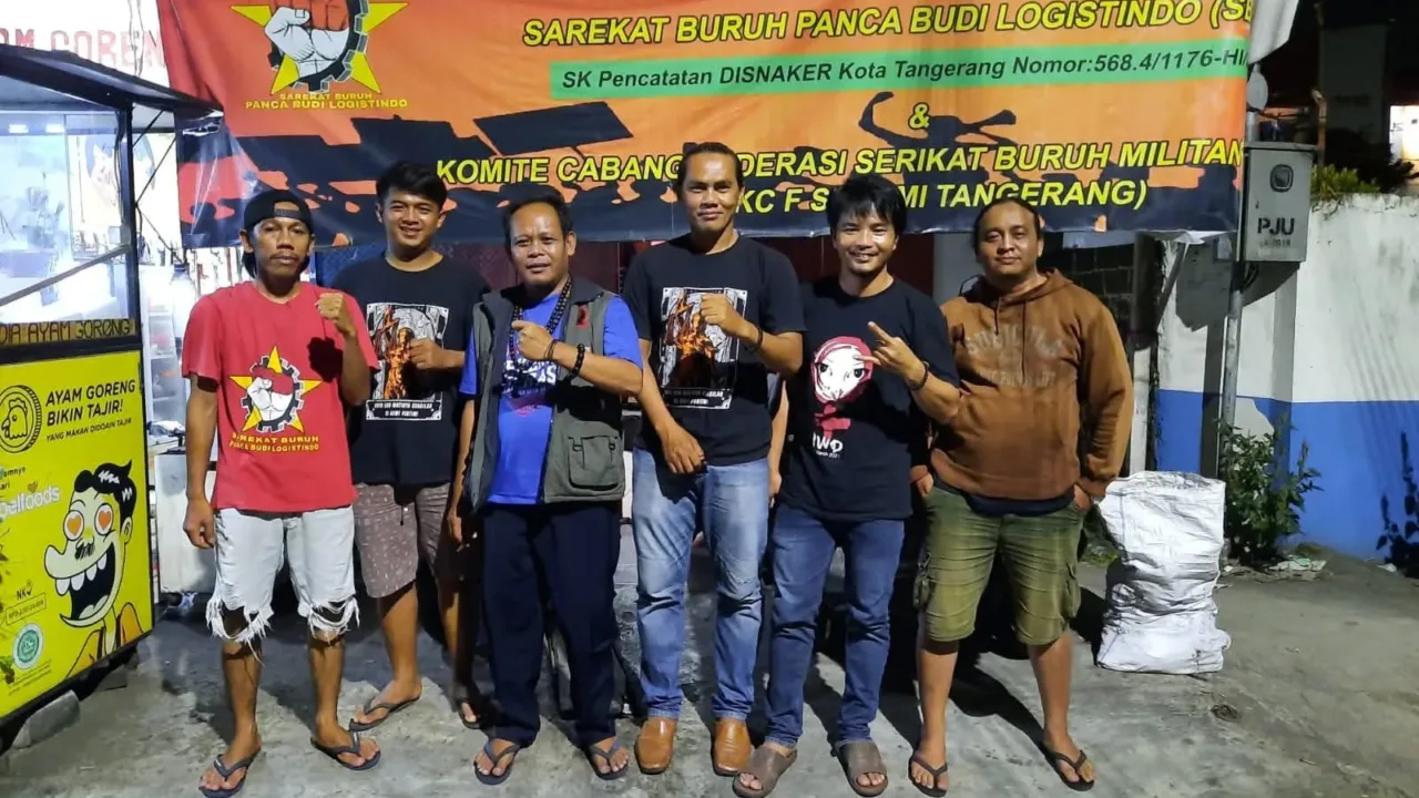 Mundur Dong...! Aktivis Buruh Nilai Bupati Pandeglang Tak Konsisten Usai Batalkan Kerja Sama Pengelolaan Sampah