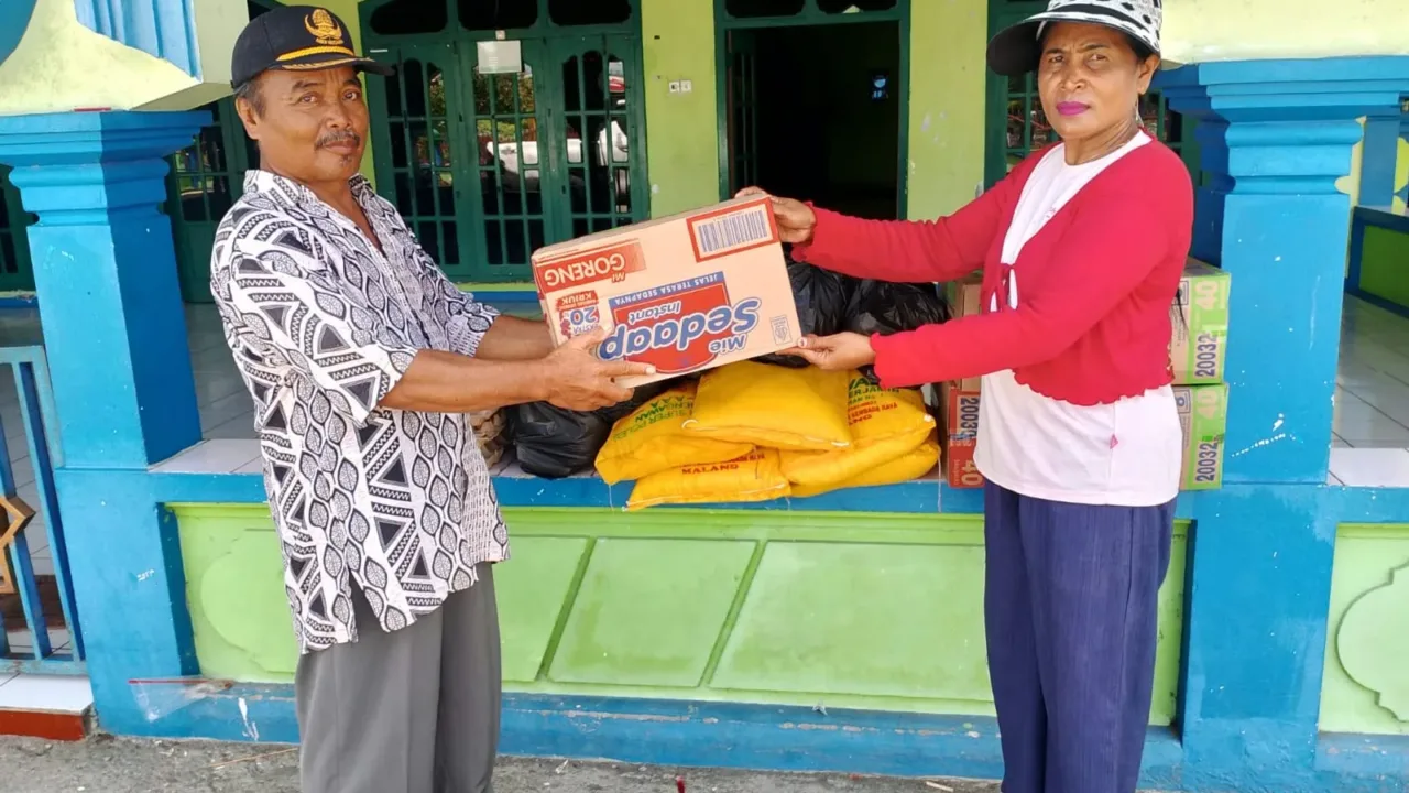 PT Kristalin Ekalestari Peduli Warga Papua Tengah Lewat Bantuan Ratusan Sembako Tiap Bulan