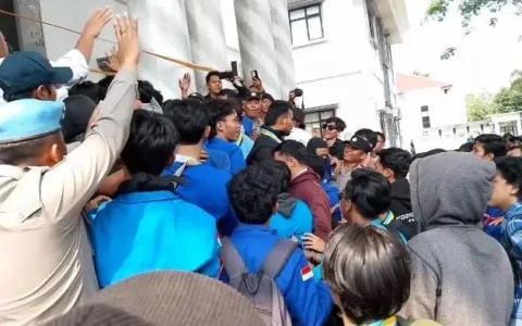 Pengamat Lingkungan Desak Bupati–Wakil Bupati Pandeglang Mundur, Soroti Pembatalan Kerja Sama Sampah dengan Tangsel