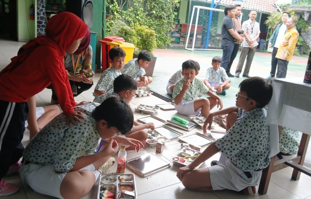 Dapur Sekolah Menjamin Kesehatan Dan Tepat Waktu Pelaksanaan Mbg