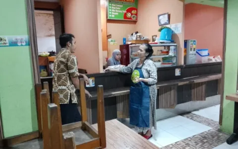Pemilik Kantin Senang Ikut Bartugas untuk Dapur Sekolah MBG