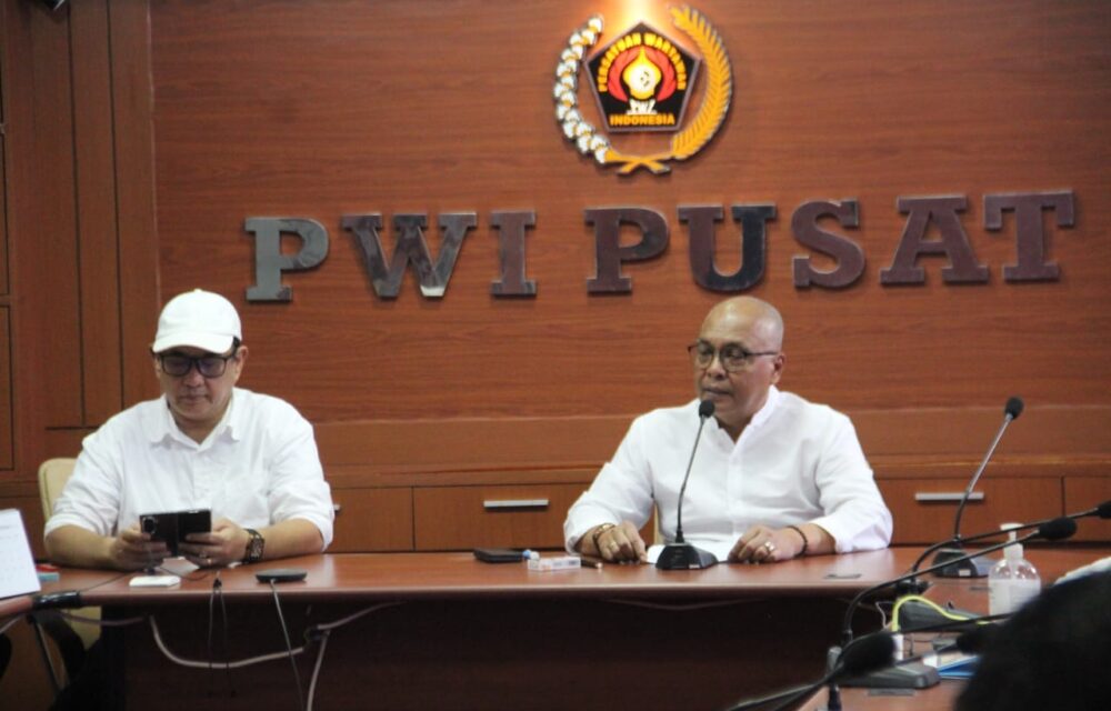 Pwi Pusat Prihatin Pencabutan Kartu Liputan Istana Wartawan Cnn Indonesia