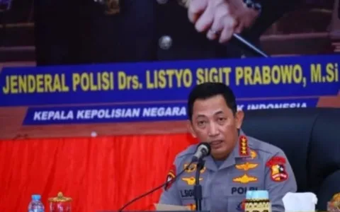 Muncul Rumor Kepemilikan Saham Anak di PT Position, Desakan Kapolri Mundur Semakin Menguat