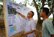 Dukung Penuh Program Presiden, Arif Rahman Pantau Pembangunan Kampung Nelayan Merah Putih di Cikeusik