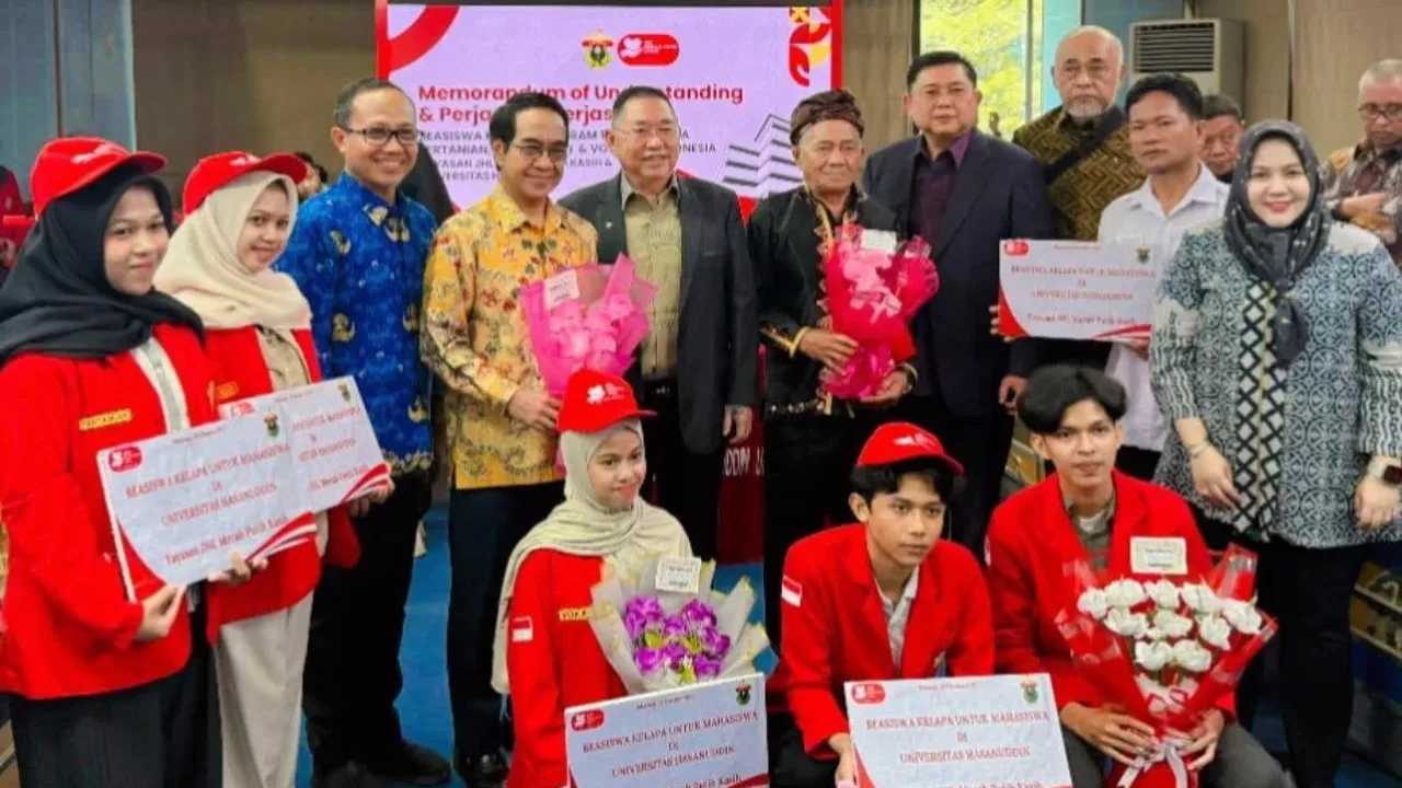 Cerita Dari Serimonial Pemberian Bea Siswa JHL Merah Putih Kasih Untuk 100 Mahasiswa Pertanian Unhas