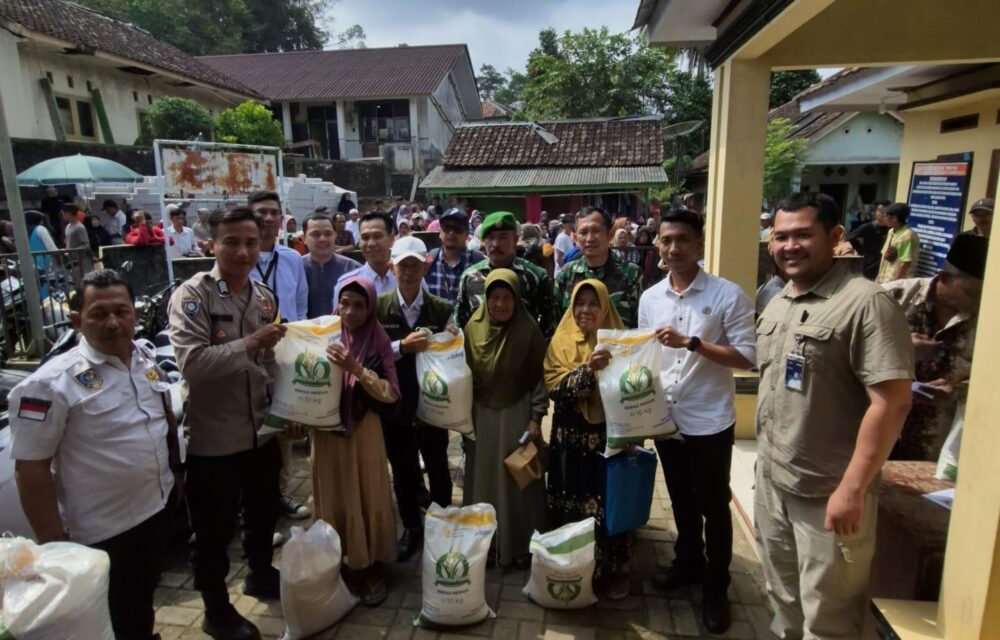 Ringankan Beban Masyarakat, Pemerintah Akan Salurkan Bantuan Pangan Beras Dan Minyak Goreng Periode Oktober - November