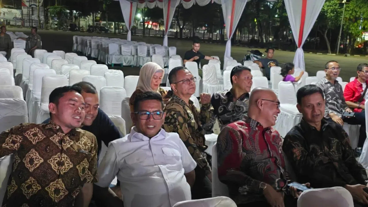 Gubernur Andra Soni dan Sekda Hadiri Gladi Resik Kick Off HPN 2026 di Alun-alun Kota Serang