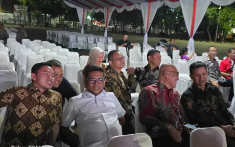 Gubernur Andra Soni dan Sekda Hadiri Gladi Resik Kick Off HPN 2026 di Alun-alun Kota Serang