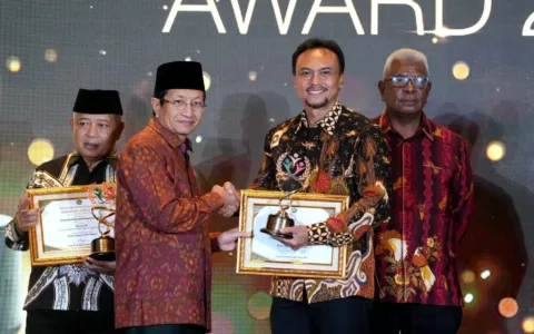 Kemenag Anugerahkan Harmony Award 2025