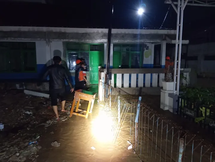 Pengamat Lingkungan: Pemkot Jangan Lempar Kesalahan Ke Rakyat Soal Bangunan Liar Dan Banjir Sukabumi