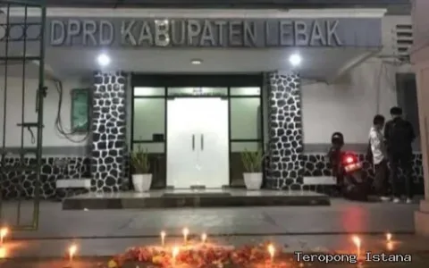 DPRD Lebak Dinilai Mandul Awasi Proyek Alun-alun