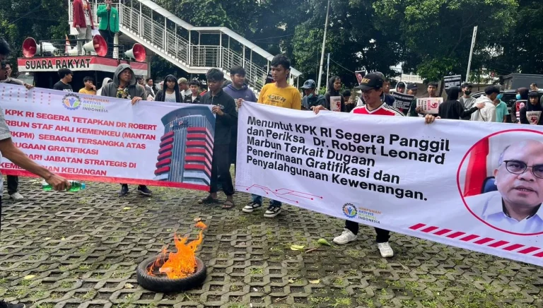 Isu Mobil Alphard Untuk Staf Ahli Kemenkeu: Aktivis Ingatkan Jaga Integritas Pemerintahan