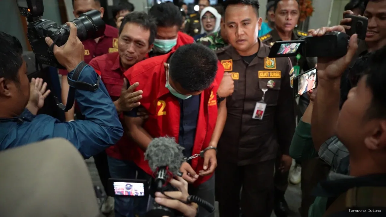 Tersangka Terjaring, Anggota DPRD Muara Enim dan Anaknya Ditahan Kasus Suap Irigasi