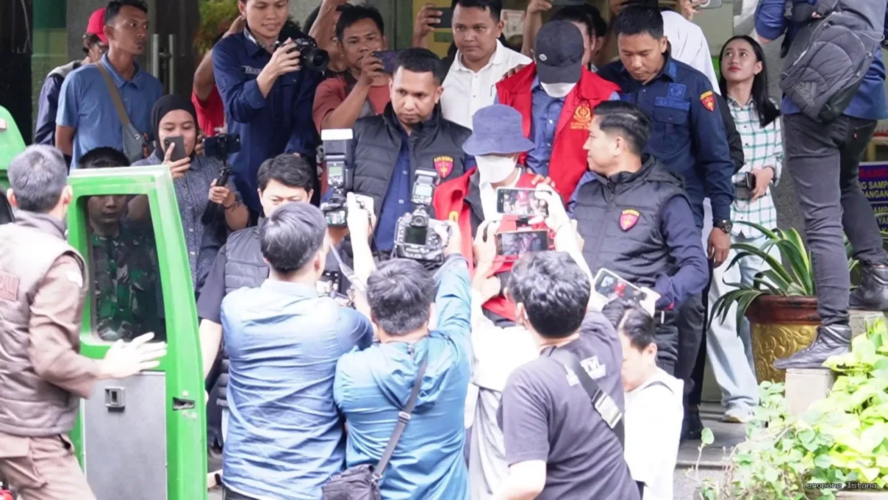 Kerugian Rp74 Miliar, Dua Tersangka OKNUM PT. Semen Baturaja Ditahan di Rutan Palembang