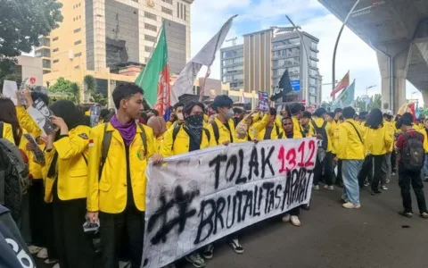 BEM UI Desak Kapolri Mundur, Soroti Reformasi Polri