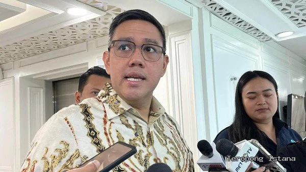 Dave Laksono Minta Evakuasi Wni Dari Iran Usai Serangan As Dan Israel