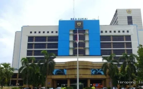 Korupsi Bea Cukai Rp40,5 Miliar: Pengamat Serukan Ganti Dirjen dan Reformasi Total