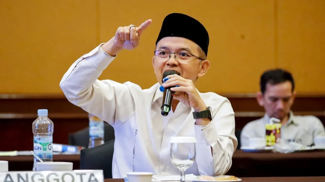 Sebagai anggota Dewan Pembina Komisi untuk Orang Hilang dan Korban Tindak Kekerasan, KH. Maman Imanulhaq menyatakan solidaritas penuh kepada Andrie Yunus serta seluruh aktivis yang terus memperjuangkan nilai-nilai kemanusiaan dan keadilan.