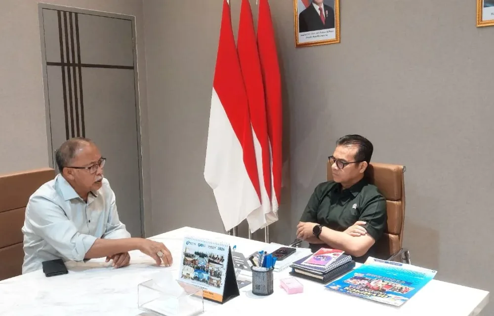 Pentingnya Literasi Digital Kalangan Disabilitas Intelektual Di Antaranya Autis, Down Syndrome, Tuna Grahita Dan Sindrom Penggejala Gangguan Pikir Lain Yang Jumlahnya 5,2 Juta Warga Menjadi Sorotan Perhatian Wamen Komdigi Nezar Patria Saat Menerima Audiensi Ketua Umum Special Olympic Indonesia (Soina), Warsito Ellwein.