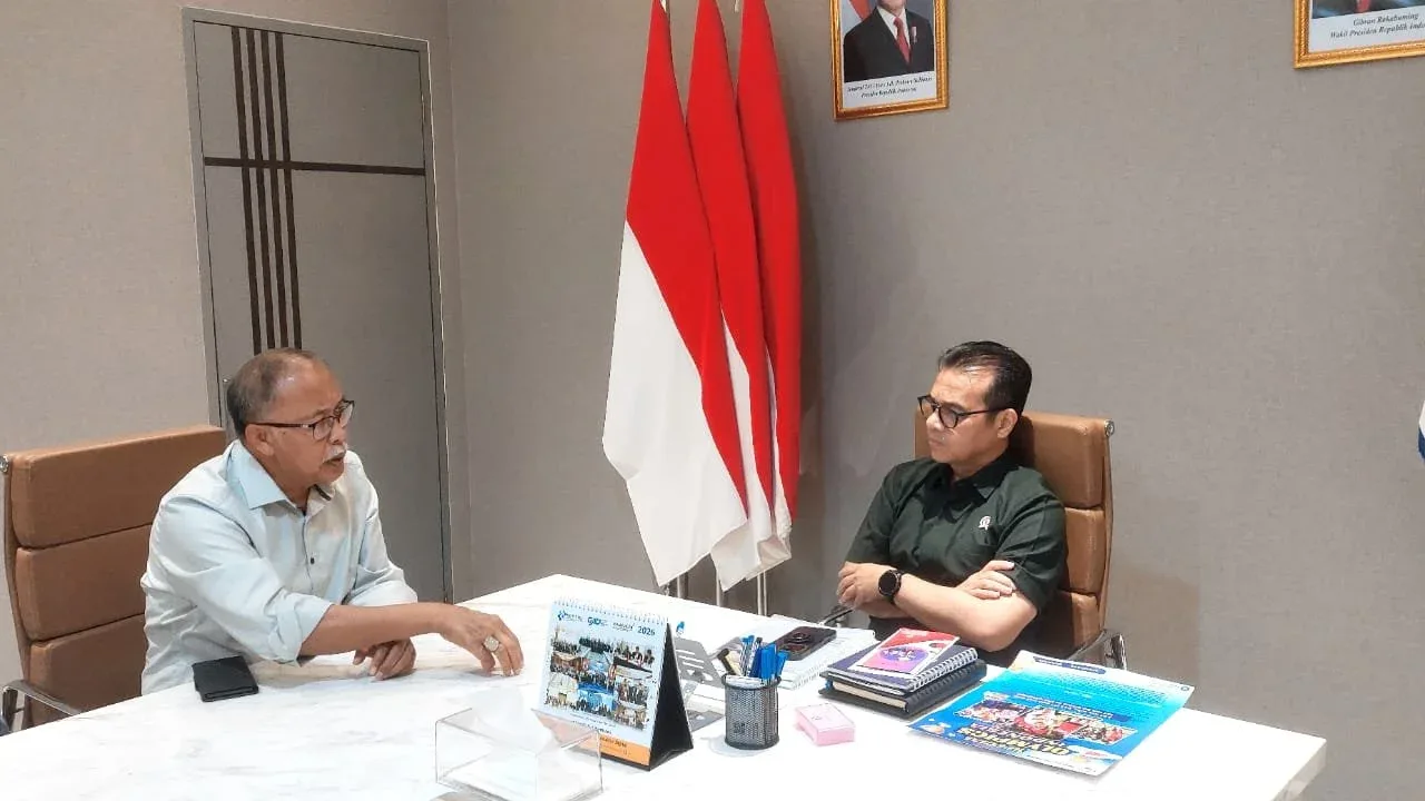 Pentingnya literasi digital kalangan disabilitas intelektual di antaranya autis, down syndrome, tuna grahita dan sindrom penggejala gangguan pikir lain yang jumlahnya 5,2 juta warga menjadi sorotan perhatian Wamen Komdigi Nezar Patria saat menerima audiensi Ketua Umum Special Olympic Indonesia (SOIna), Warsito Ellwein.