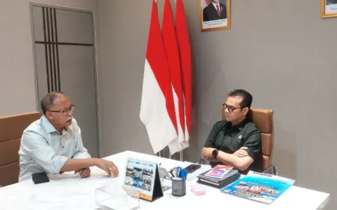 Pentingnya literasi digital kalangan disabilitas intelektual di antaranya autis, down syndrome, tuna grahita dan sindrom penggejala gangguan pikir lain yang jumlahnya 5,2 juta warga menjadi sorotan perhatian Wamen Komdigi Nezar Patria saat menerima audiensi Ketua Umum Special Olympic Indonesia (SOIna), Warsito Ellwein.