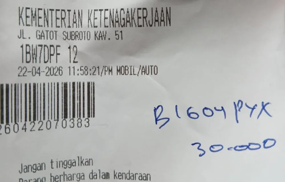 Parah Sistem Parkir Kemenaker Rusak, Maruli Kritik Tarif Mahal Dan Struk Tulis Tangan