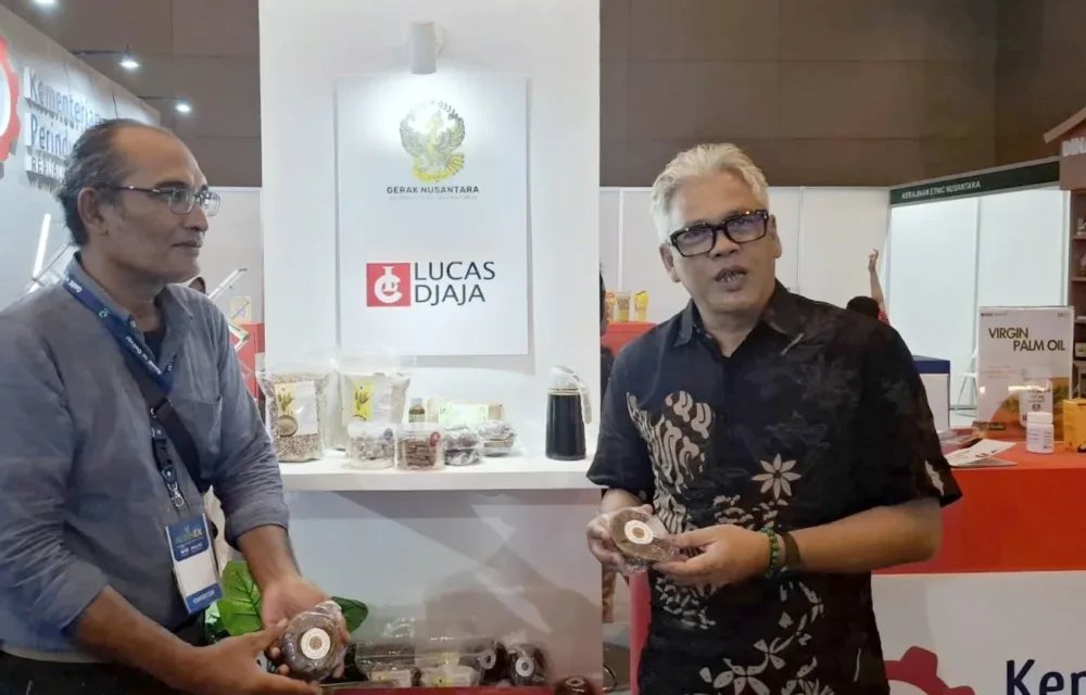 Aktivis 98 Sekaligus Ketua Umum Gerakan Ekonomi Kreatif (Gerak 08), Revitriyoso Husodo, Mengkritik Keras Pernyataan Pengamat Politik Saiful Mujani Yang Dinilai Berpotensi Memicu Kegaduhan Publik.