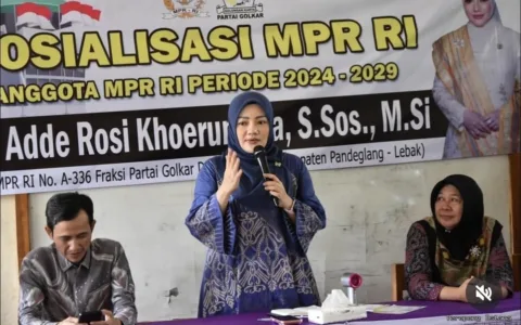 Adde Rosi Khoerunnisa Serahkan Bantuan PIP di Lebak, Pastikan Anak Tak Putus Sekolah