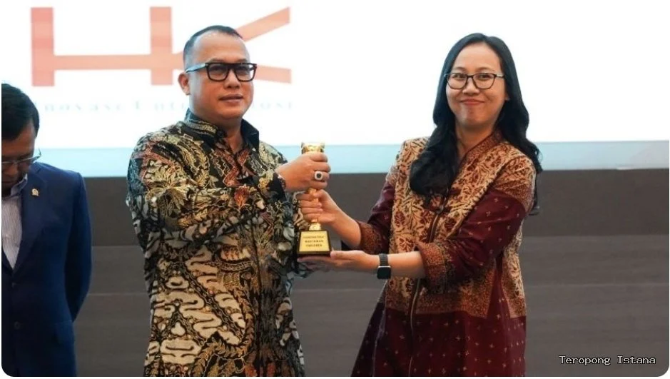 Kinerja Gemilang Arif Rahman Dapil Banten I Sabet Penghargaan Di Kompleks Parlemen