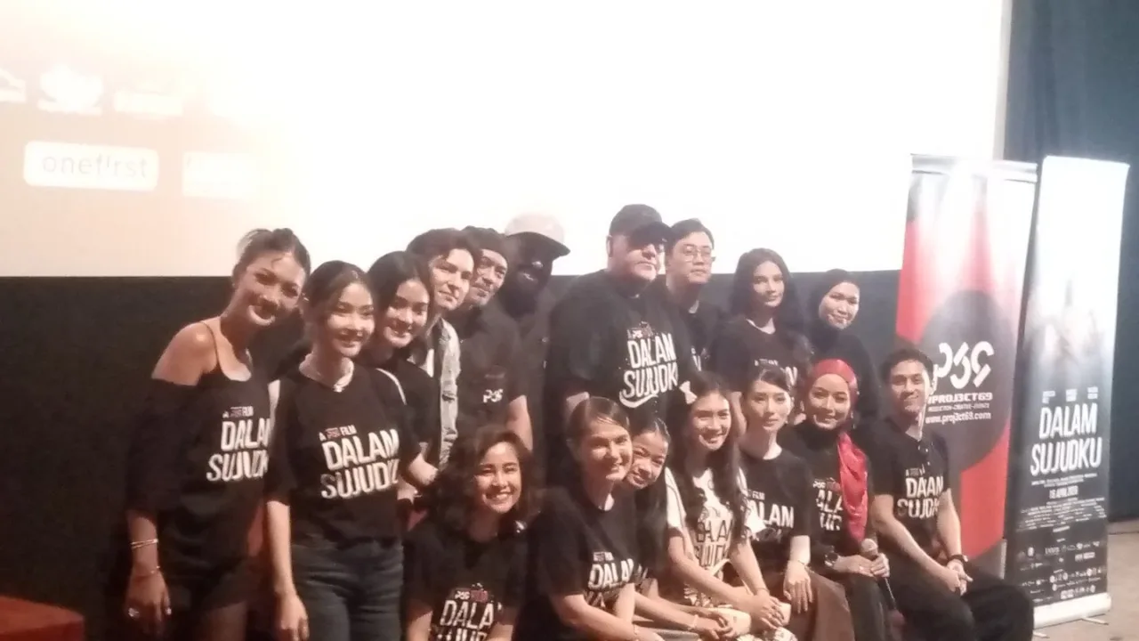Film Dalam Sujudku produksi Proj3ct 69 Siap Tayang 16 April 2026, perpaduan emosi, spiritualitas, serta refleksi kehidupan yang relevan dengan kehidupan masyarakat. terkait dinamika rumah tangga dan pencarian makna spiritual di tengah ujian kehidupan.