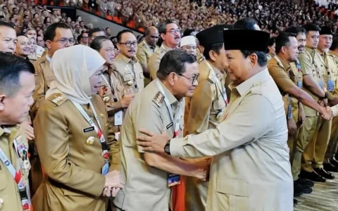 Pendekatan Lewat Budaya Populer, Arifki Chaniago: Pramono dan Prabowo Sama-sama Incar Hati Gen Z