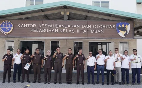 Tinjau Pelabuhan Patimban, Kajati Jabar Apresiasi Progres Pembangunan Sesuai Target