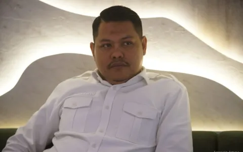 Ekosistem Belum Siap, Relawan Logis 08 Minta Danantara Tunda Investasi Ayam Rp20 Triliun