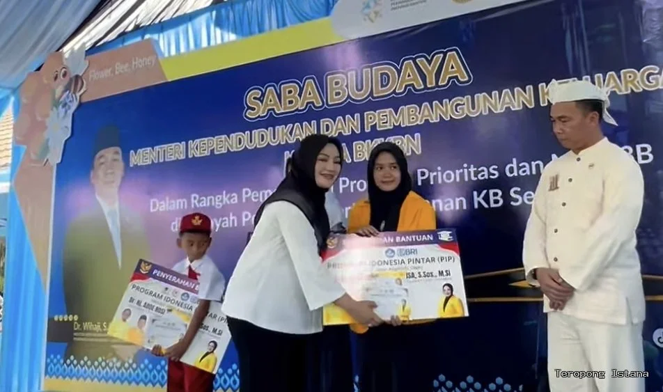 Bantuan Rp40 Juta Per Unit! Adde Rosi Dampingi Menteri Wujudkan Rumah Layak