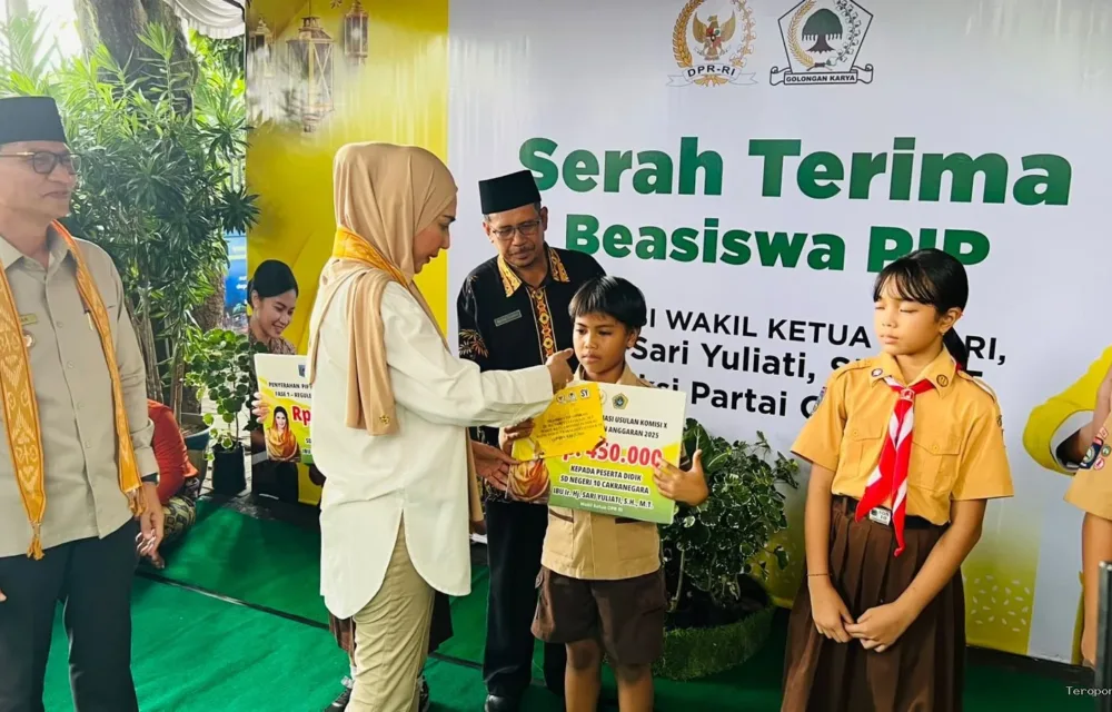Semangat Pejuang Masa Depan! Sari Yuliati Dorong Pendidikan Di Cakranegara