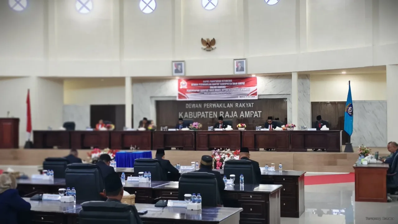Wakil Ketua III DPRK Raja Ampat Resmi Dikukuhkan, Pemerintah Tekankan Integritas dan Sinergi Pembangunan