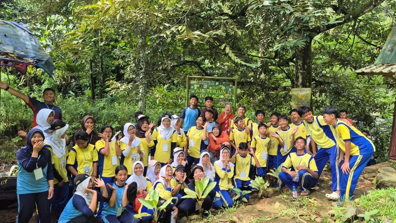 SMP Negeri 128 Jakarta Gelar Persami Bentuk Pramuka Mandiri, Tangguh, Kreatif dan Berkarakter