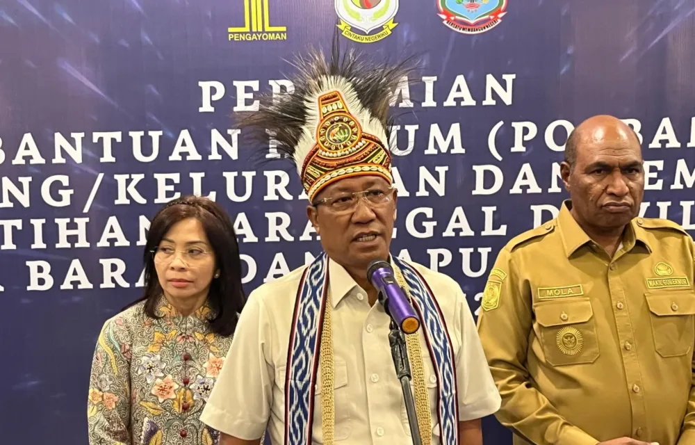 Resmikan Posbakum Se-Papua Barat Dan Papua Barat Daya, Menkum Tekankan Penyelesaian Hukum Secara Adat