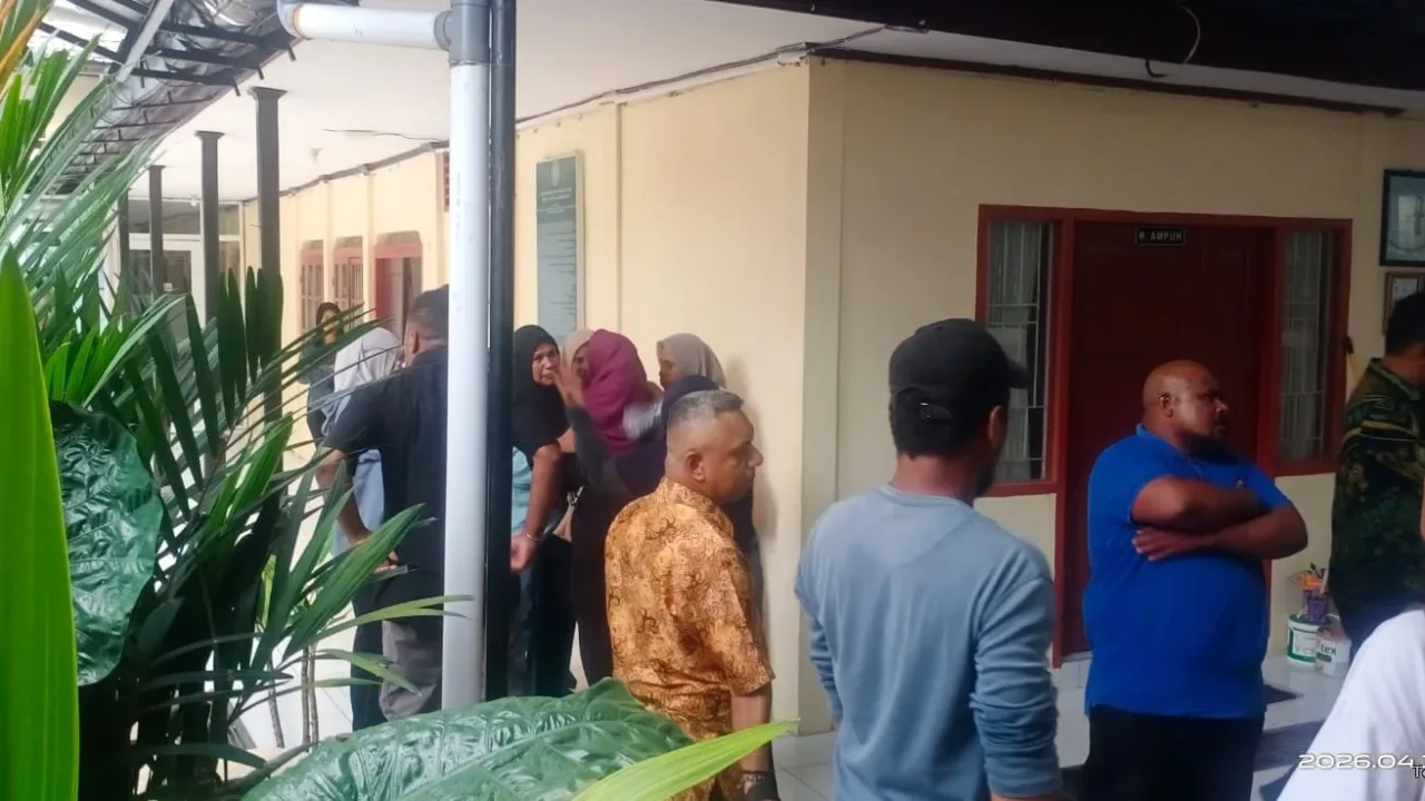 Pembunuhan Sadis di Sorong, Vonis Ringan Picu Emosi Keluarga Korban